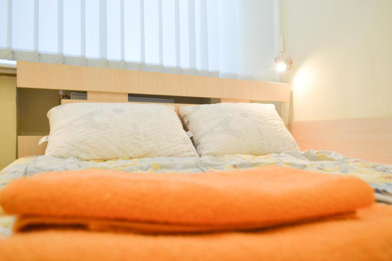 Vishnya Hostel Dnipro Bagian luar foto