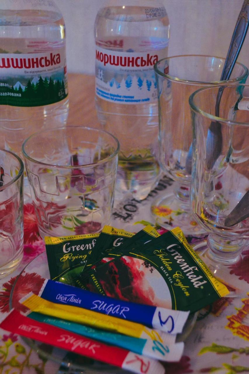 Vishnya Hostel Dnipro Bagian luar foto